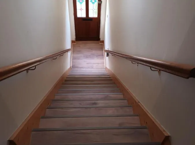 Happy Guest * Dublin